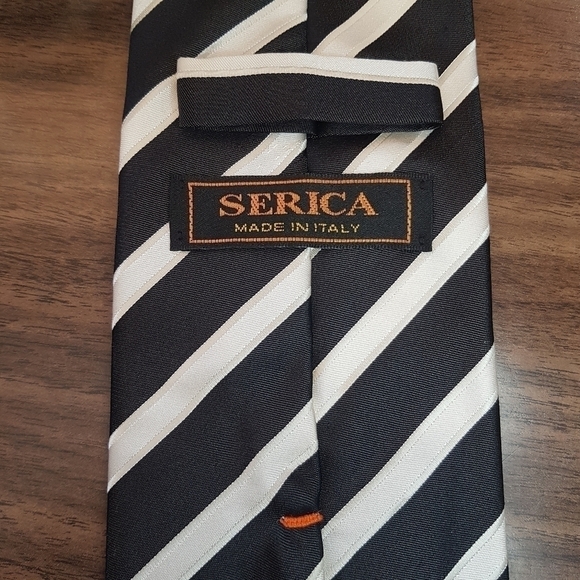 Serica Silk Tie - Picture 5 of 7